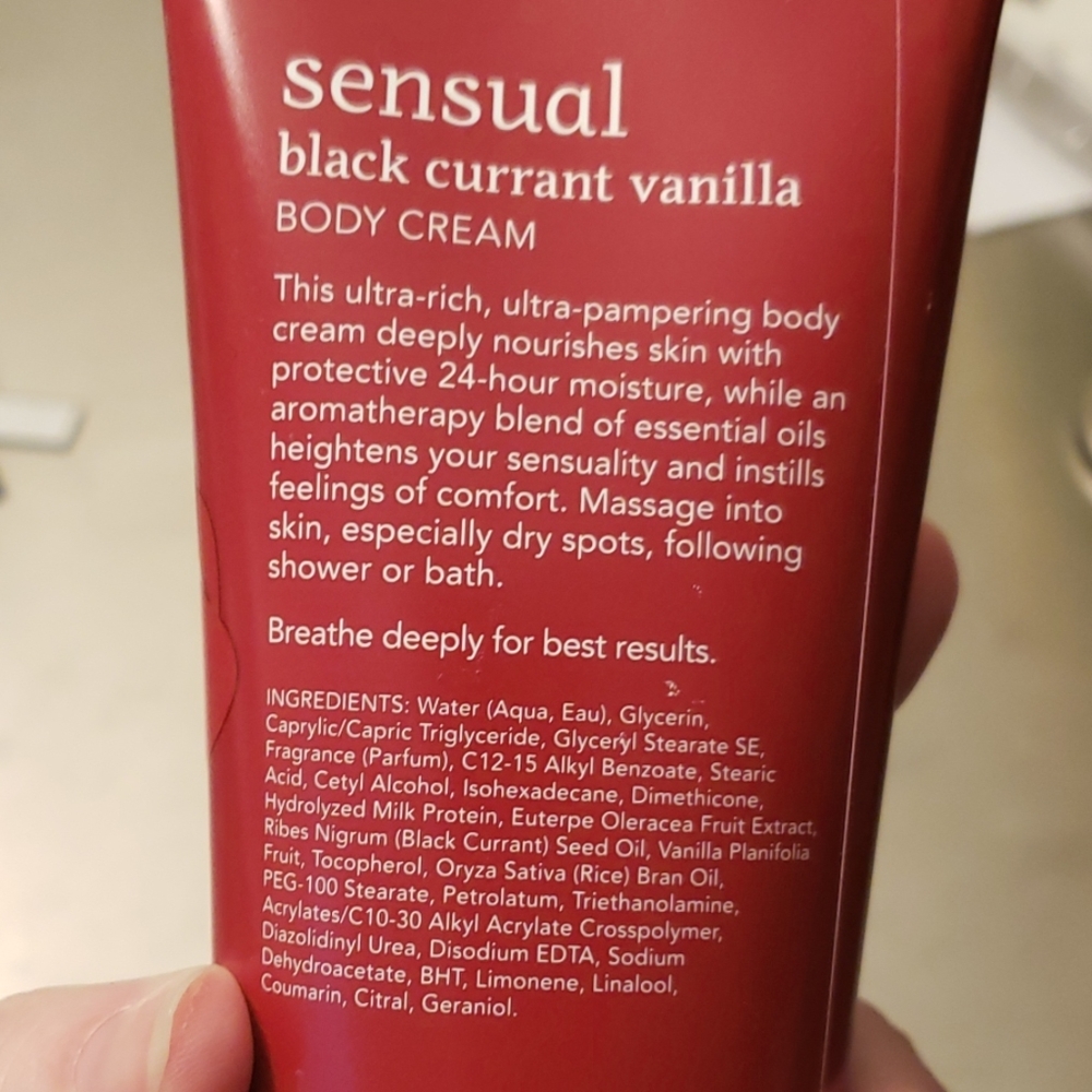 NIP-Bath & Body aromatherapy Sensual body cream - Picture 4 of 4